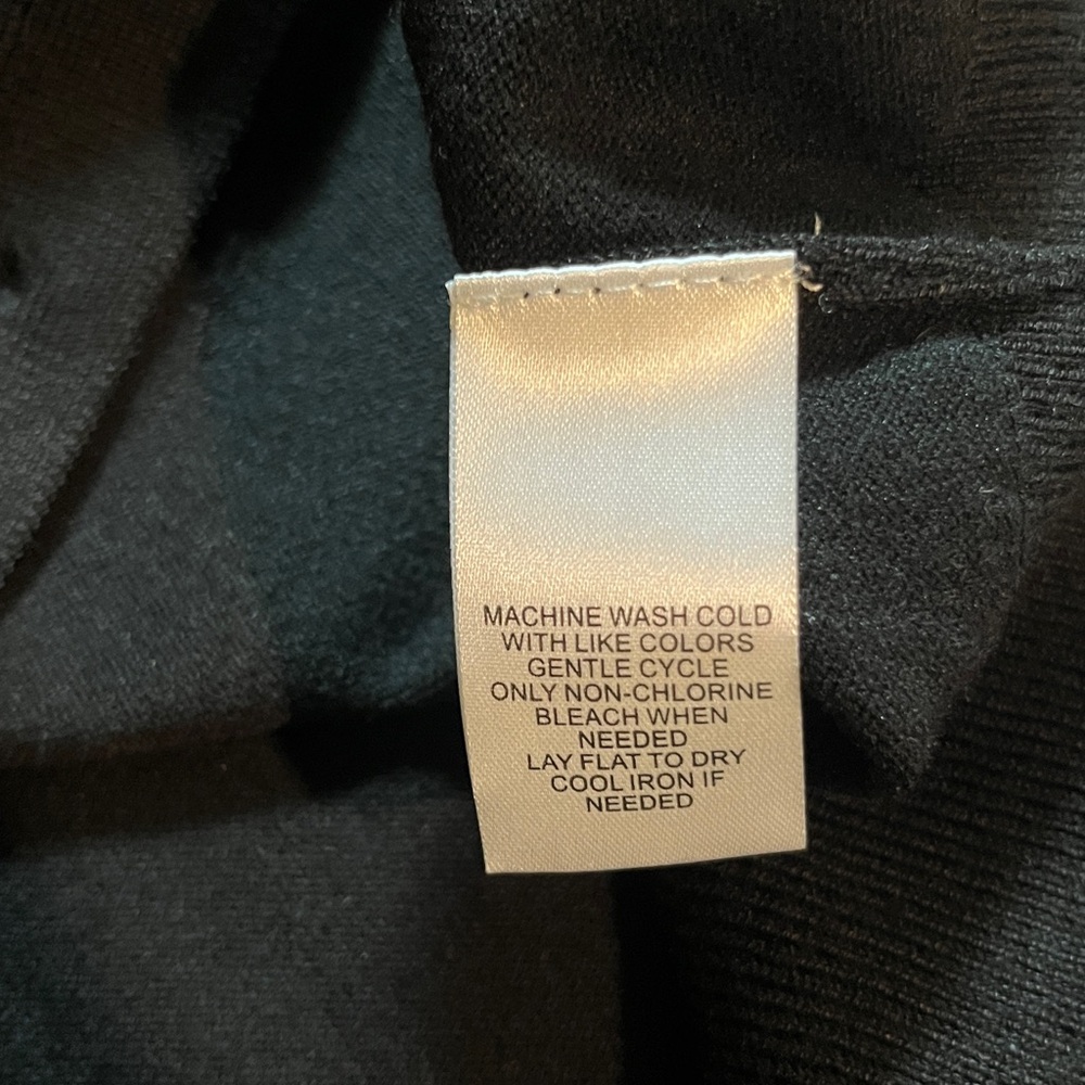 NWT Hampton Studio Button Front Cardigan Quarter Sleeve Size Large Black NWT - Picture 3 of 3